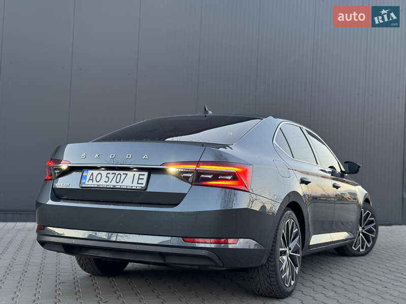 Лифтбек Skoda Superb 2019 в Мукачево
