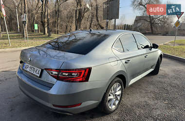 Ліфтбек Skoda Superb 2018 в 