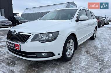 Універсал Skoda Superb 2013 в Львові