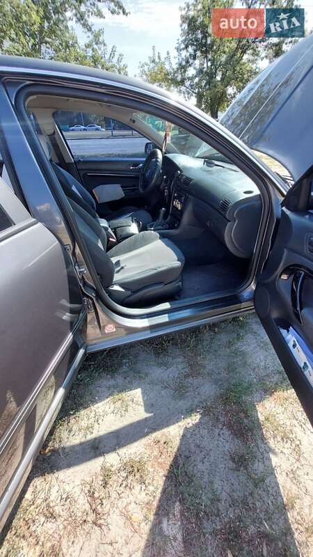 Лифтбек Skoda Superb 2005 в Броварах