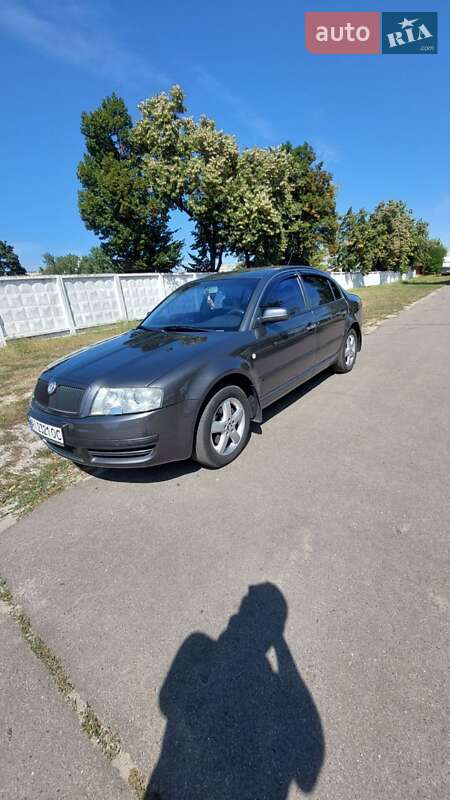 Лифтбек Skoda Superb 2005 в Броварах