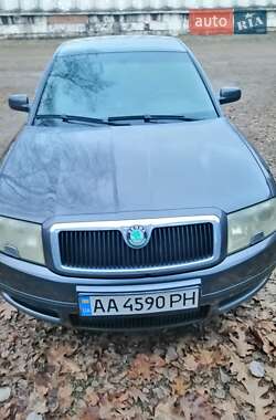 Ліфтбек Skoda Superb 2002 в Києві