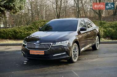 Лифтбек Skoda Superb 2019 в Черкассах