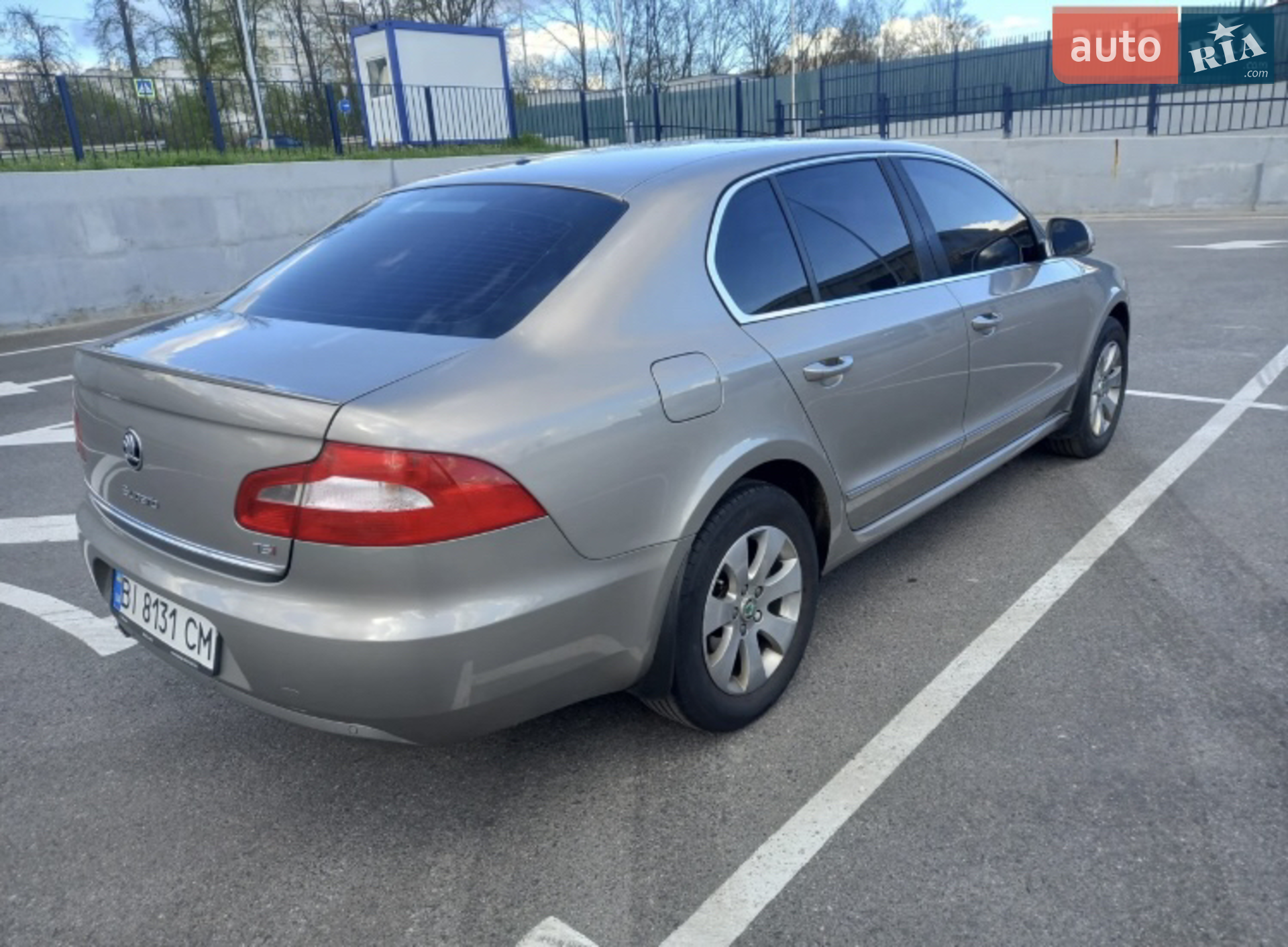 2012 Skoda Superb - мініатюра 6