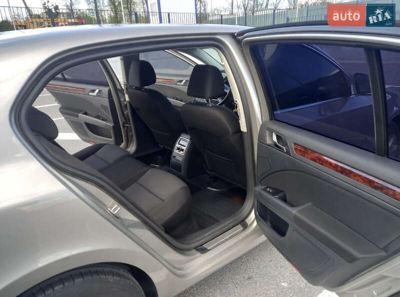 Ліфтбек Skoda Superb 2012 в Полтаві фото 11 Ліфтбек Skoda Superb 2012 в Полтаві