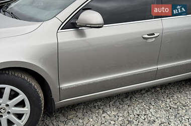 Универсал Skoda Superb 2010 в Стрые