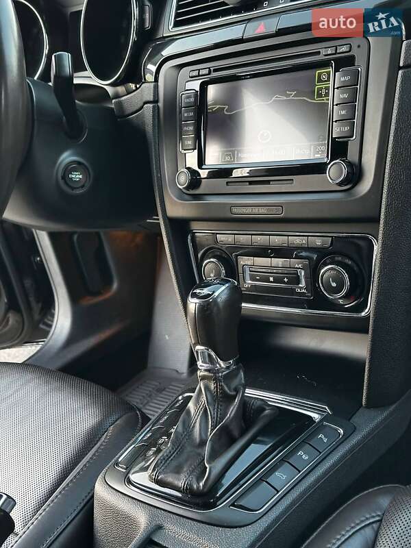 Универсал Skoda Superb 2015 в Кривом Роге