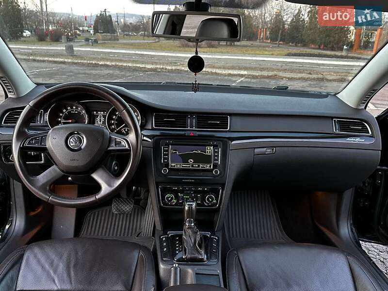 Универсал Skoda Superb 2015 в Кривом Роге
