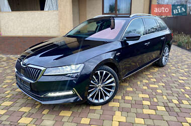 Универсал Skoda Superb 2020 в Киеве