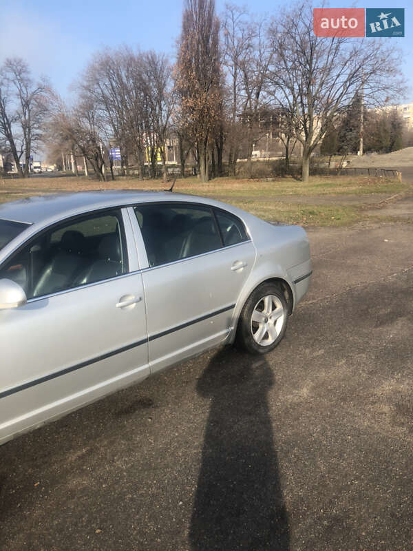 Лифтбек Skoda Superb 2007 в Запорожье