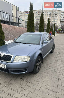 Лифтбек Skoda Superb 2004 в Ровно