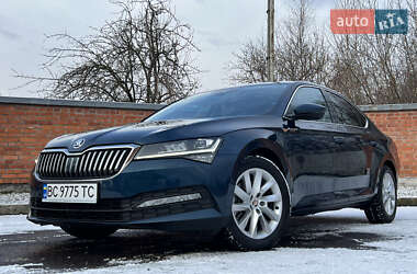 Лифтбек Skoda Superb 2020 в Дрогобыче