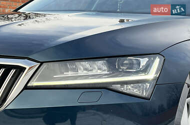 Лифтбек Skoda Superb 2020 в Дрогобыче