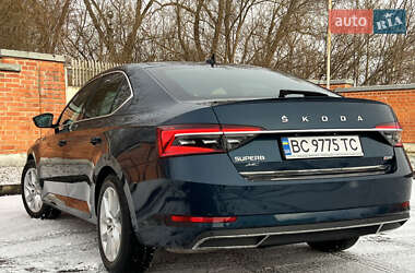 Лифтбек Skoda Superb 2020 в Дрогобыче