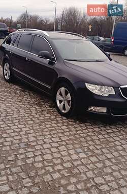 Універсал Skoda Superb 2012 в Кременці