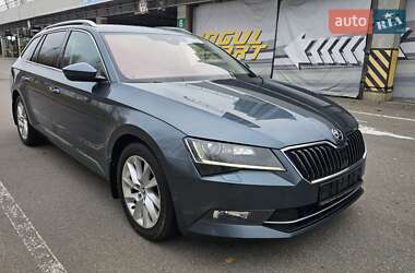 Універсал Skoda Superb 2017 в Києві