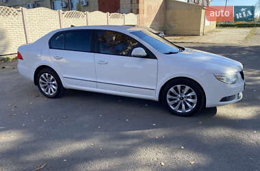 Ліфтбек Skoda Superb 2012 в Подільську