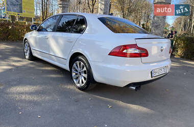 Ліфтбек Skoda Superb 2012 в Подільську