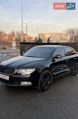 Ліфтбек Skoda Superb 2012 в Дніпрі