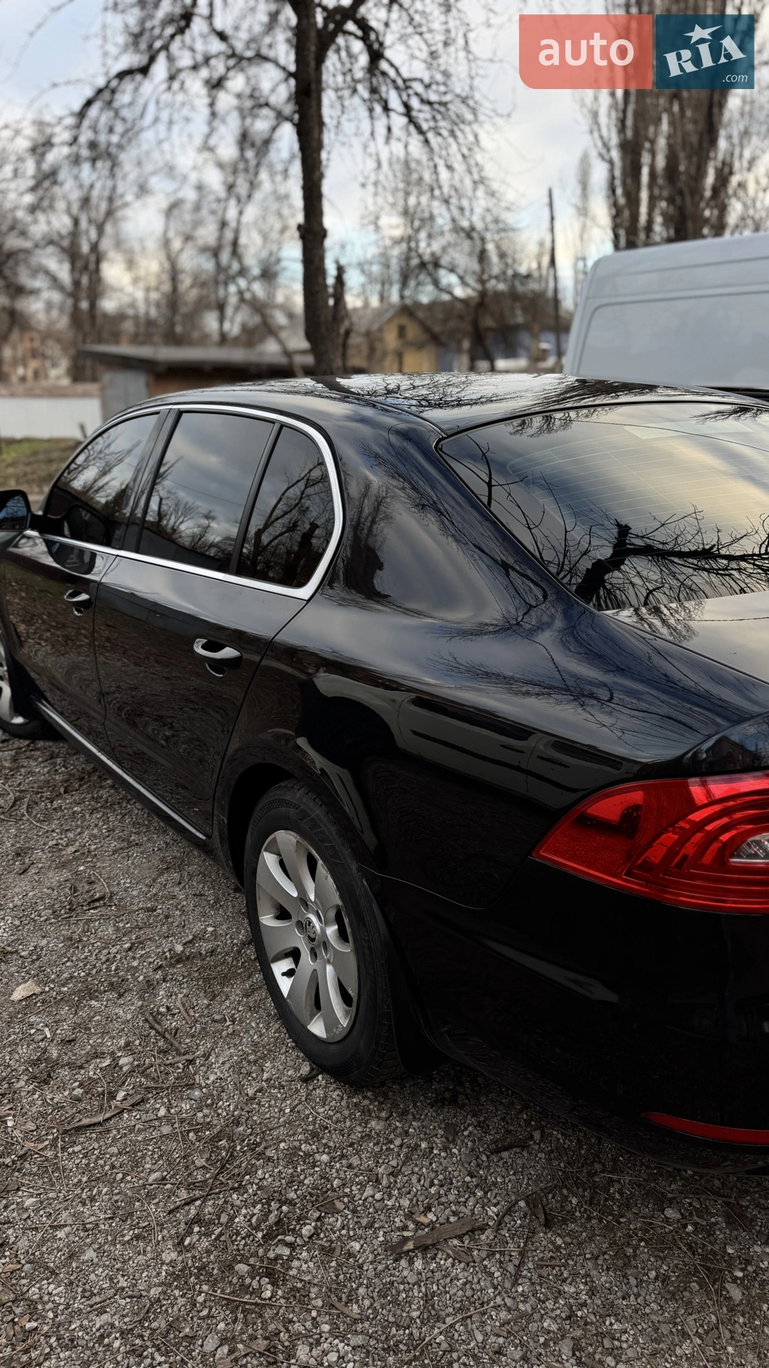 2013 Skoda Superb - мініатюра 2