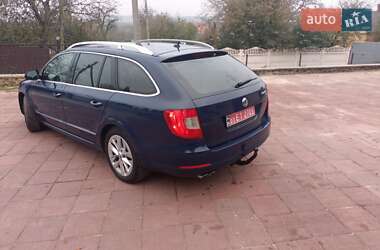 Універсал Skoda Superb 2010 в Рівному