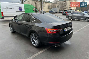 Ліфтбек Skoda Superb 2018 в Києві