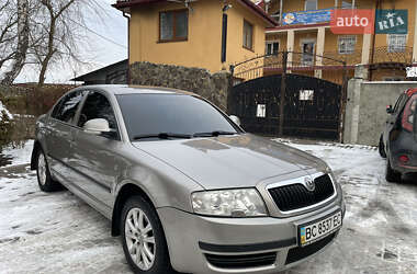 Лифтбек Skoda Superb 2008 в Львове