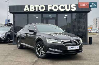 Лифтбек Skoda Superb 2019 в Киеве