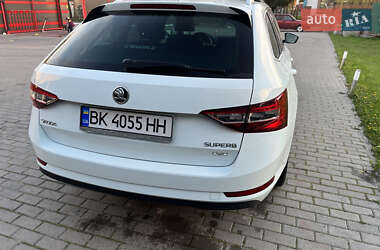 Универсал Skoda Superb 2018 в 