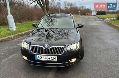 Универсал Skoda Superb 2015 в 