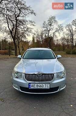 Универсал Skoda Superb 2010 в Киеве