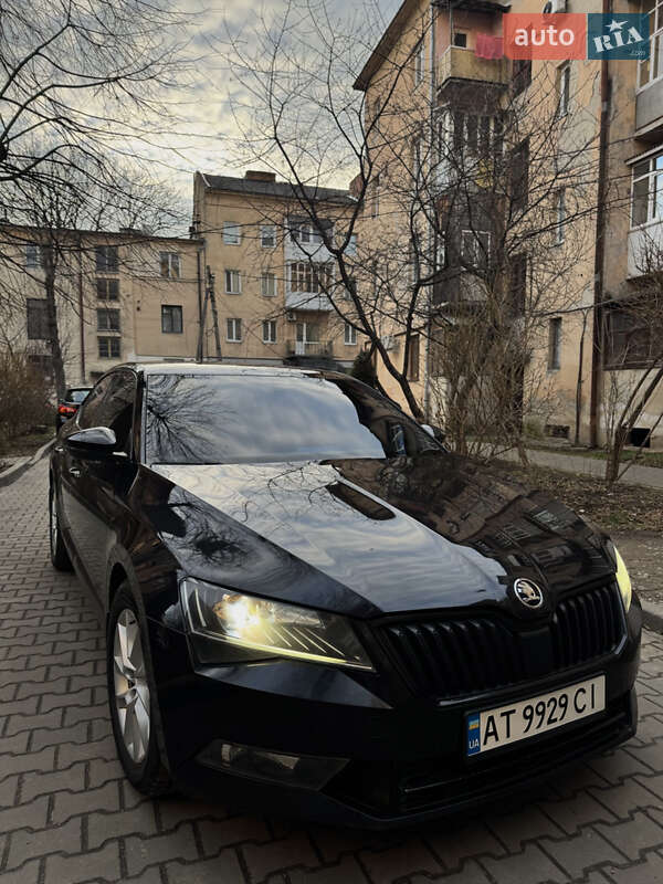 Skoda Superb 2016