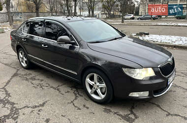 Ліфтбек Skoda Superb 2009 в Києві