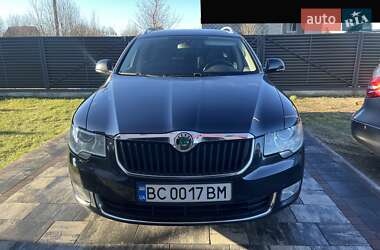 Універсал Skoda Superb 2012 в Стрию