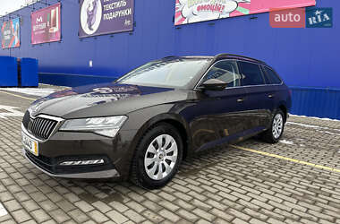 Универсал Skoda Superb 2021 в 