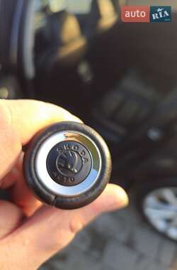 Лифтбек Skoda Superb 2009 в 