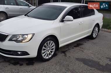 Лифтбек Skoda Superb 2013 в Сумах