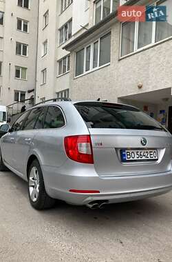 Универсал Skoda Superb 2013 в Тернополе