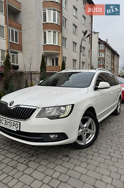 Універсал Skoda Superb 2015 в Львові