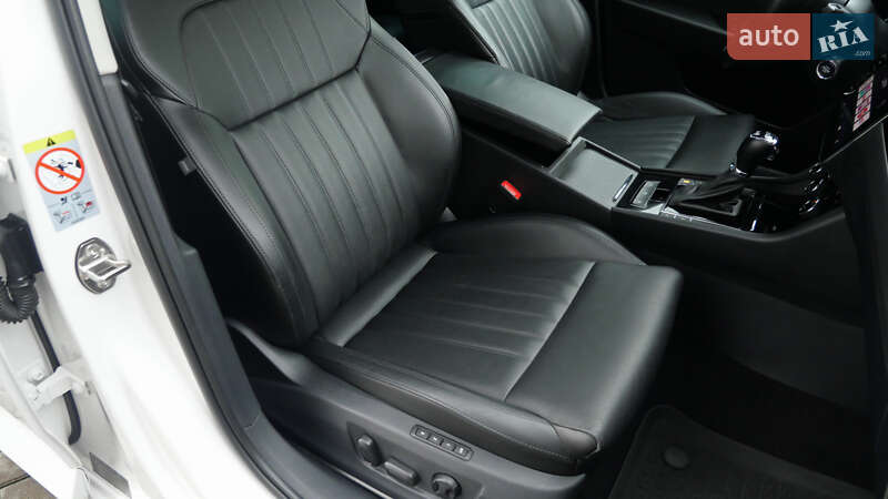 Универсал Skoda Superb 2019 в Львове