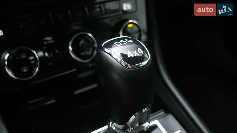 Универсал Skoda Superb 2019 в Львове