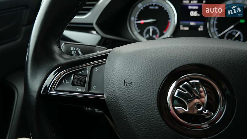 Универсал Skoda Superb 2019 в Львове