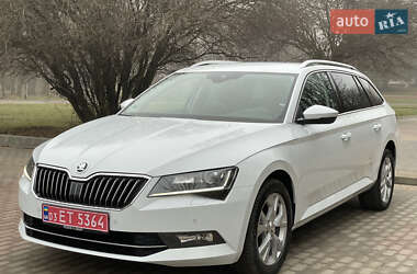 Универсал Skoda Superb 2019 в Тернополе