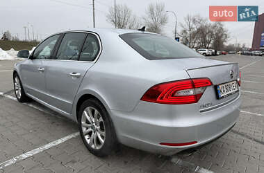 Ліфтбек Skoda Superb 2013 в Києві