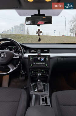 Ліфтбек Skoda Superb 2013 в Києві