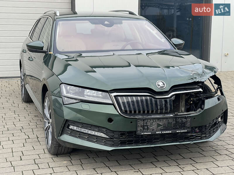 Універсал Skoda Superb 2020 в Мукачевому