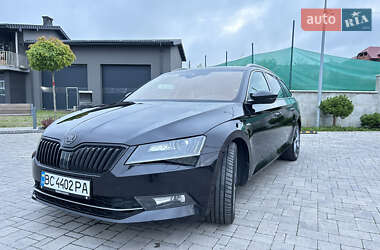 Универсал Skoda Superb 2016 в Львове