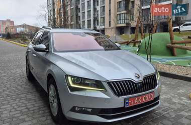Универсал Skoda Superb 2016 в 