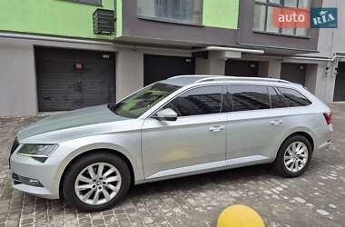 Универсал Skoda Superb 2016 в 