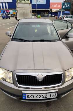 Лифтбек Skoda Superb 2008 в 